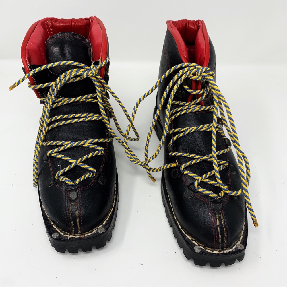 NWOT Vibram Depose Vintage Black Hiking Boots 6.5